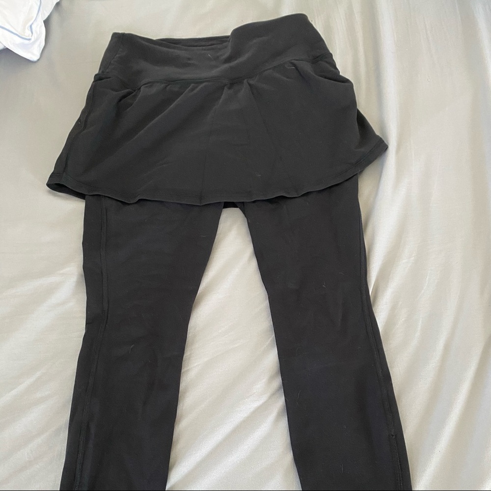 Athleta 2 in 1 leggings with skirt